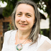 Isabelle Girard